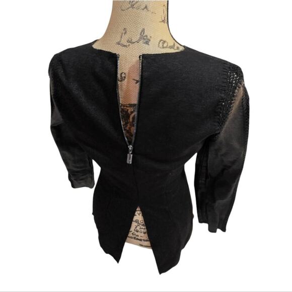 STELLA & JAMIE Genuine Leather Sleeve Crochet Top Stretch Tunic Black Small - Picture 10 of 11